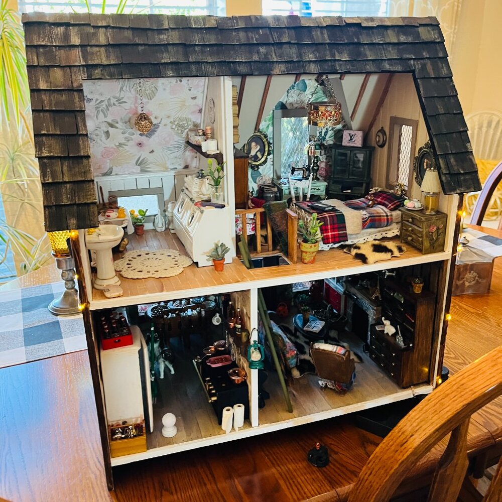 1 of 3 doll house RENO - Picture 16 of 17